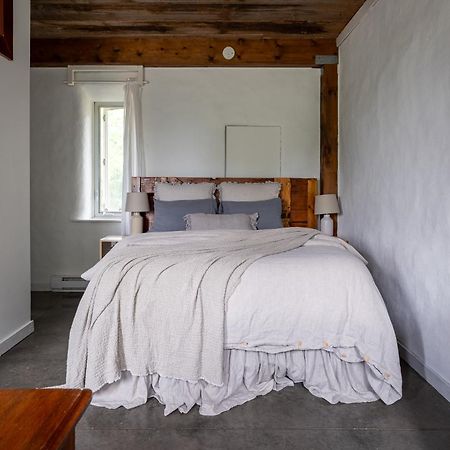 Owl'S Nest Suites Carrying Place Esterno foto